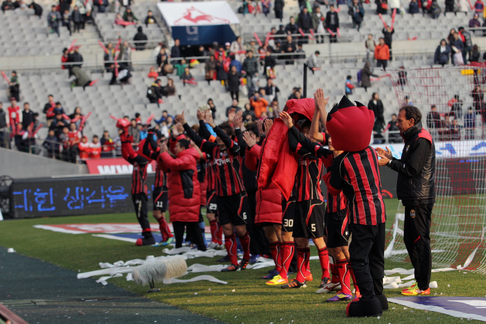 프로축구 경기!! FC서울 VS 전남 (2012.3.10) 사진