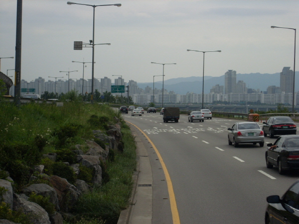 강변북로(구리방향) 청담대교 지난 1,050M 사진