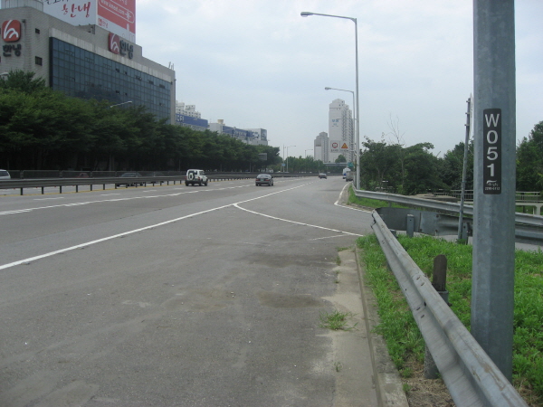 노들길(양화교방향) 여의 상류 IC 시점 지난 900M 사진