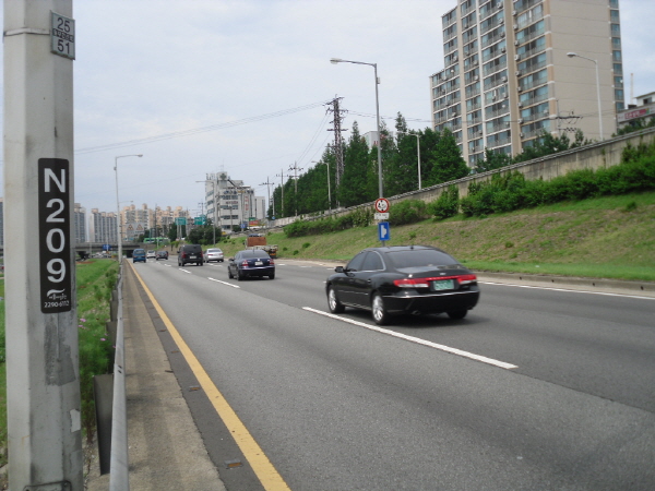 동부간선도로(상계방향) 장안교 지난 1165M 사진