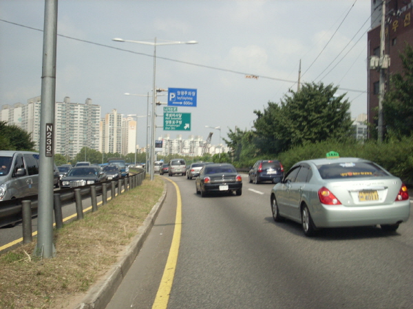 서부간선도로(성산방향) 오목지하차도 지난 610M 사진