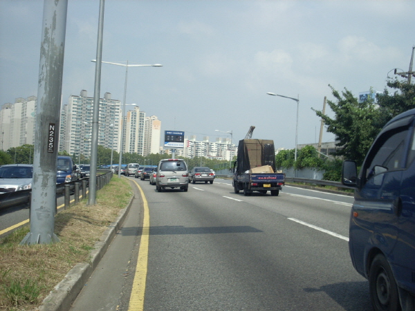 서부간선도로(성산방향) 오목지하차도 지난 665M 사진